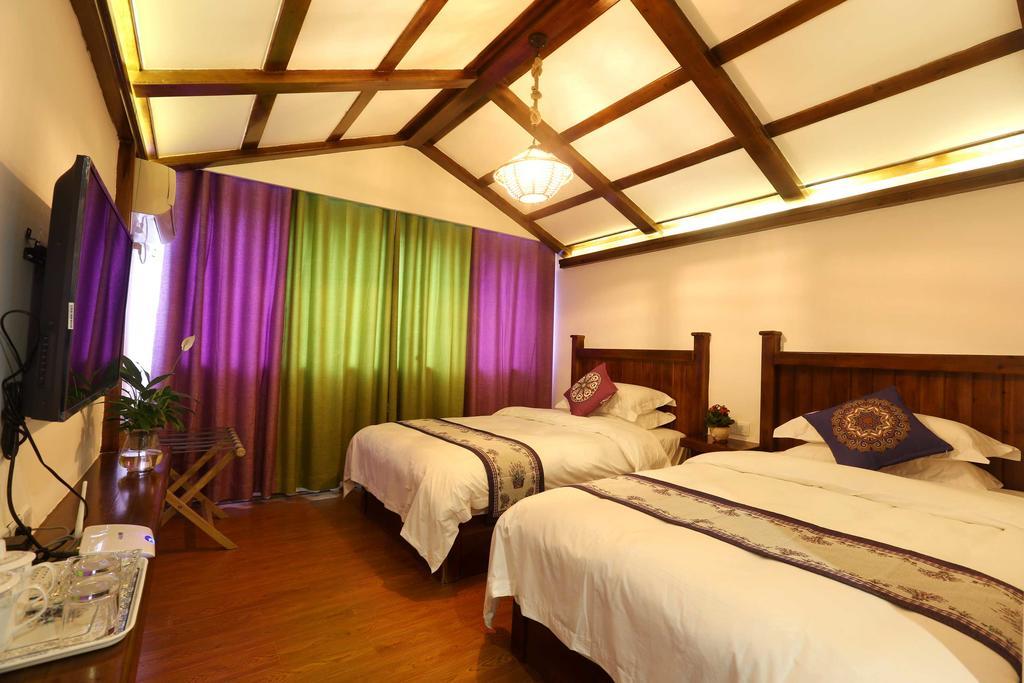 Bugu Hostel Улинъюань Экстерьер фото